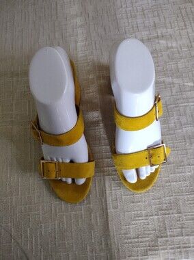 Revolve Jaggar The Label Yellow Suede Sandals Strappy Block Heel Heel Sz 38 US 8